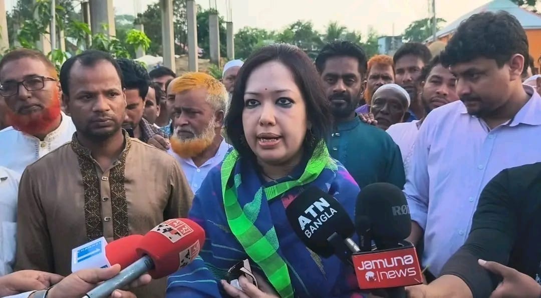 অর্থনীতি ও আইনশৃঙ্খলা না শুধরালে সরকারের পরিণতি ভয়াবহ: রুমিন ফারহানা